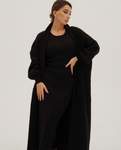 Robe et Cardigan Élégant